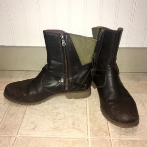 Teva boots